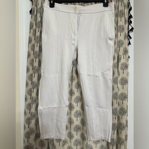 Women’s Large Betabrand Treggings pleated work pant dull off white EUC